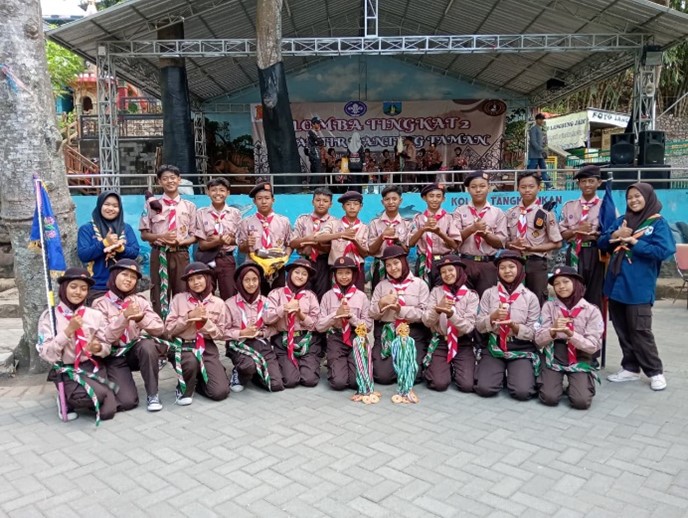 Regu Pramuka SMP Bahauddin Taman